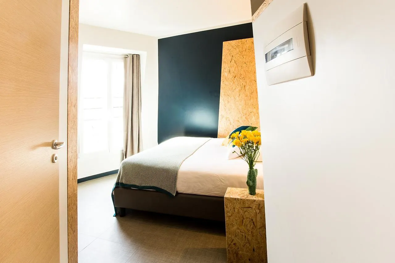 Beautiful Belleville Hotel & Hostel